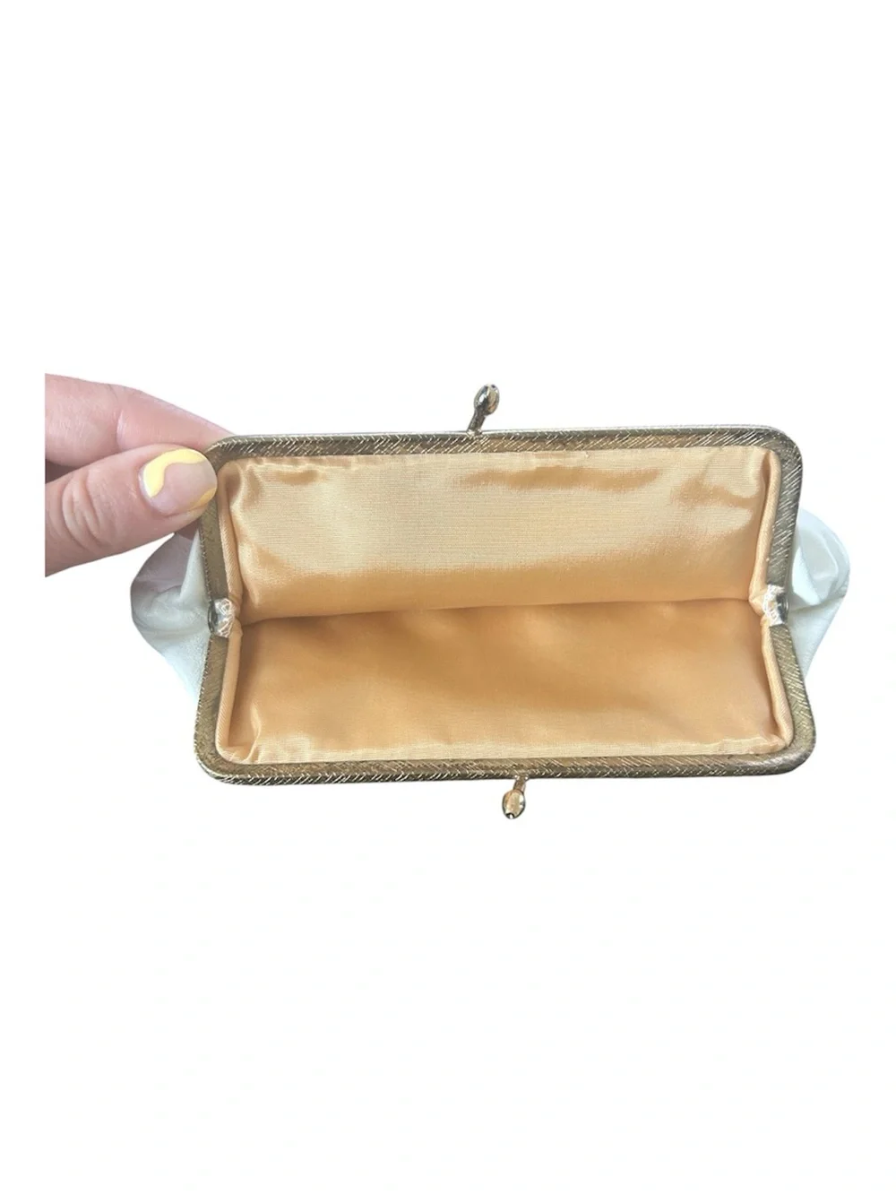 Vintage White Kiss Lock Mini Clutch Gold Tone Frame Satin Lined Purse